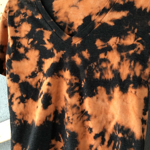 Bleach Tie Dye T-Shirt – Dark Gray Bleach Shirt - Size Small - Upcycled - Picture 3 of 5